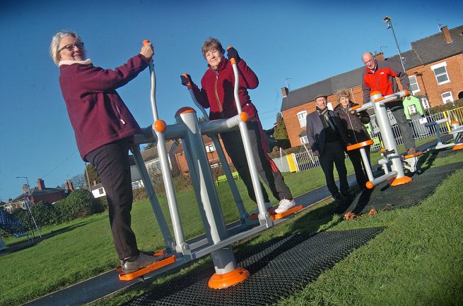 New outdoor gym equipment arrives in Studley - The Redditch Standard