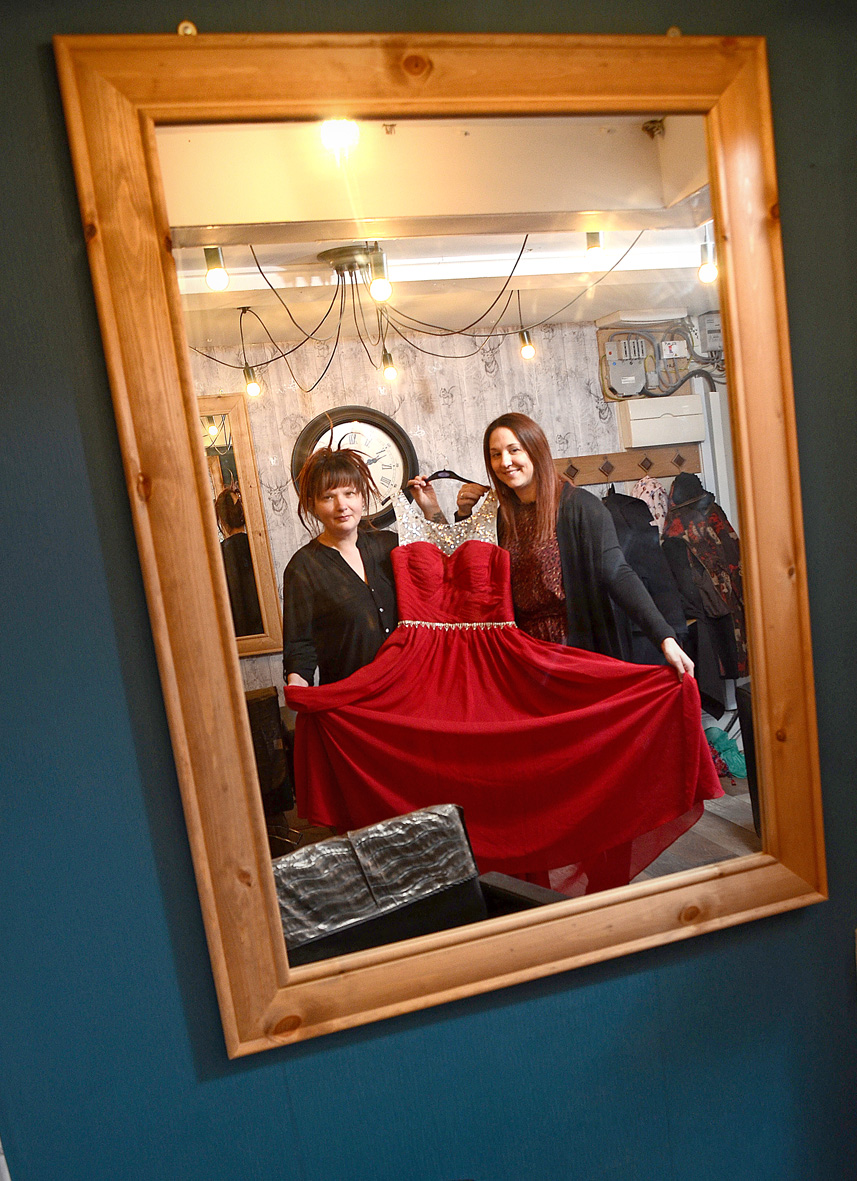 Redditch salon owner launches appeal for prom dresses